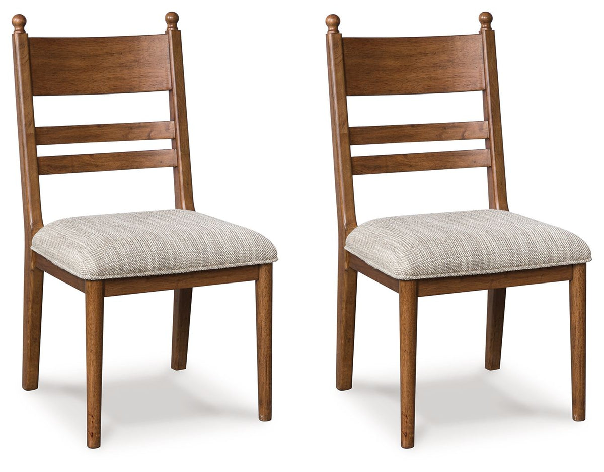 Greddinton Brown Dining Chair (PCD824-09)