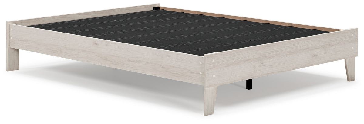 Socalle Light Natural Queen Bed
