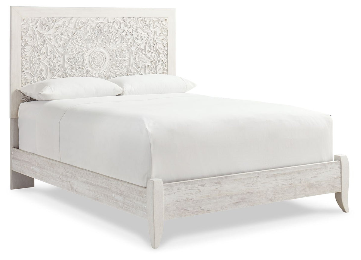Paxberry Queen Bed