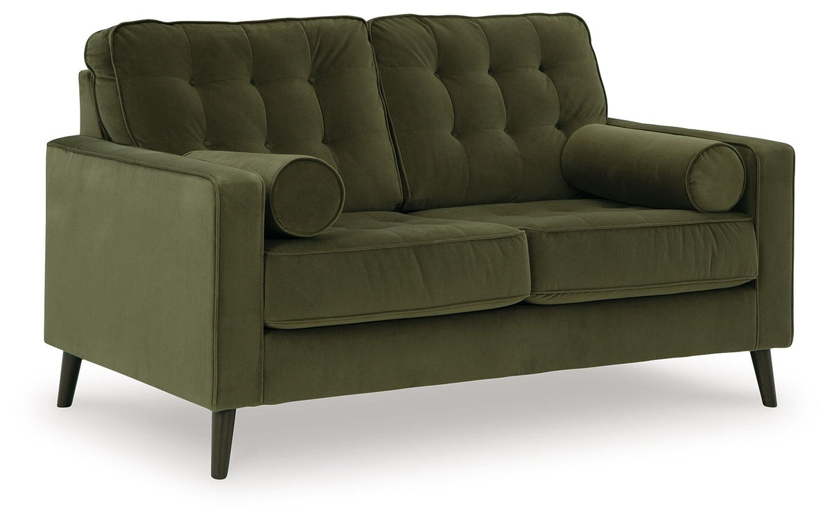 Reveon Lakes Loveseat