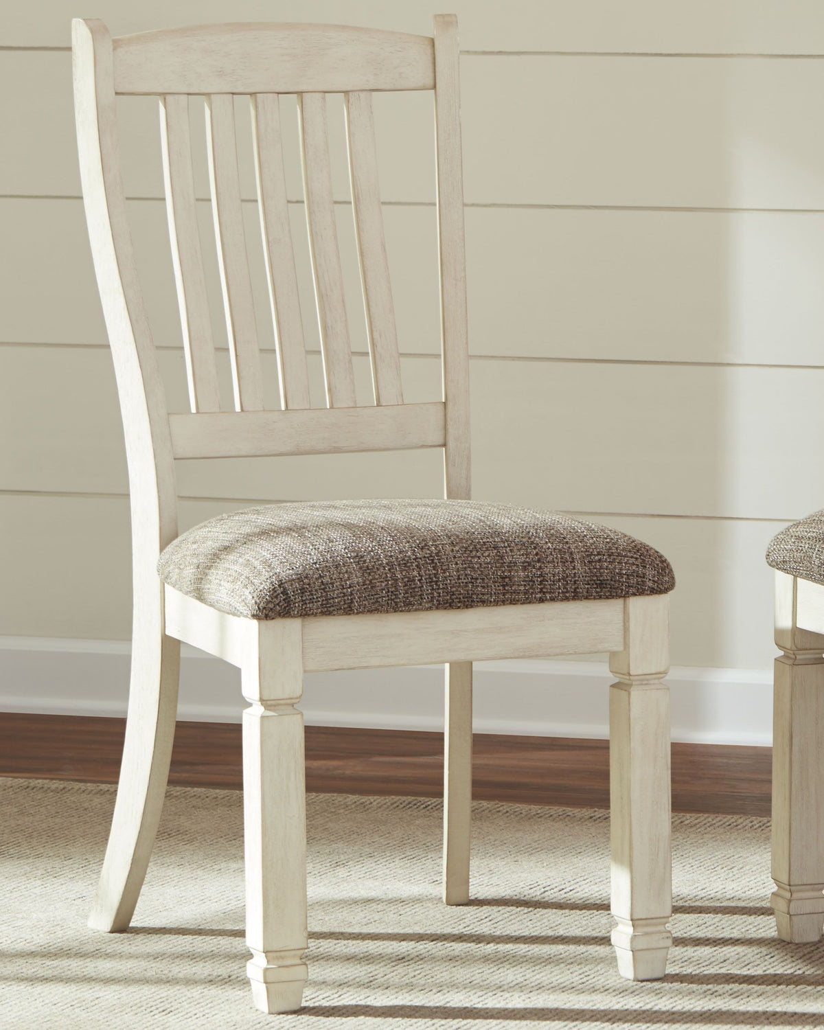 Bolanburg Dining Chair (Upholstered)