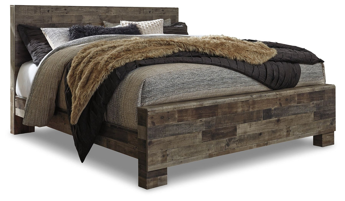 Derekson King Bed