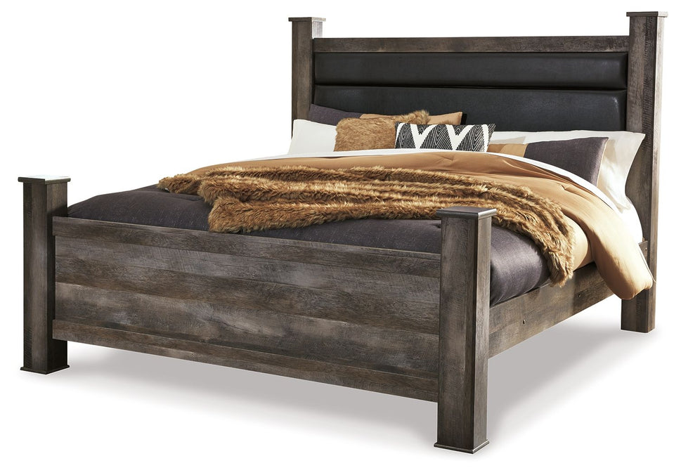 Wynnlow King Poster Bed